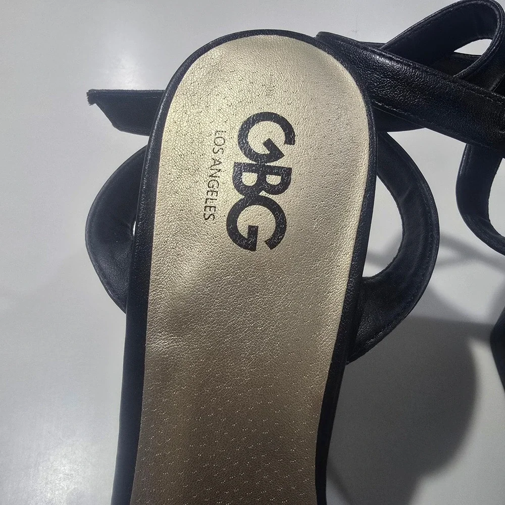 GBG Los Angeles Womens Black Monogram G Logo Platform Block Heel Sandal SEE PICS